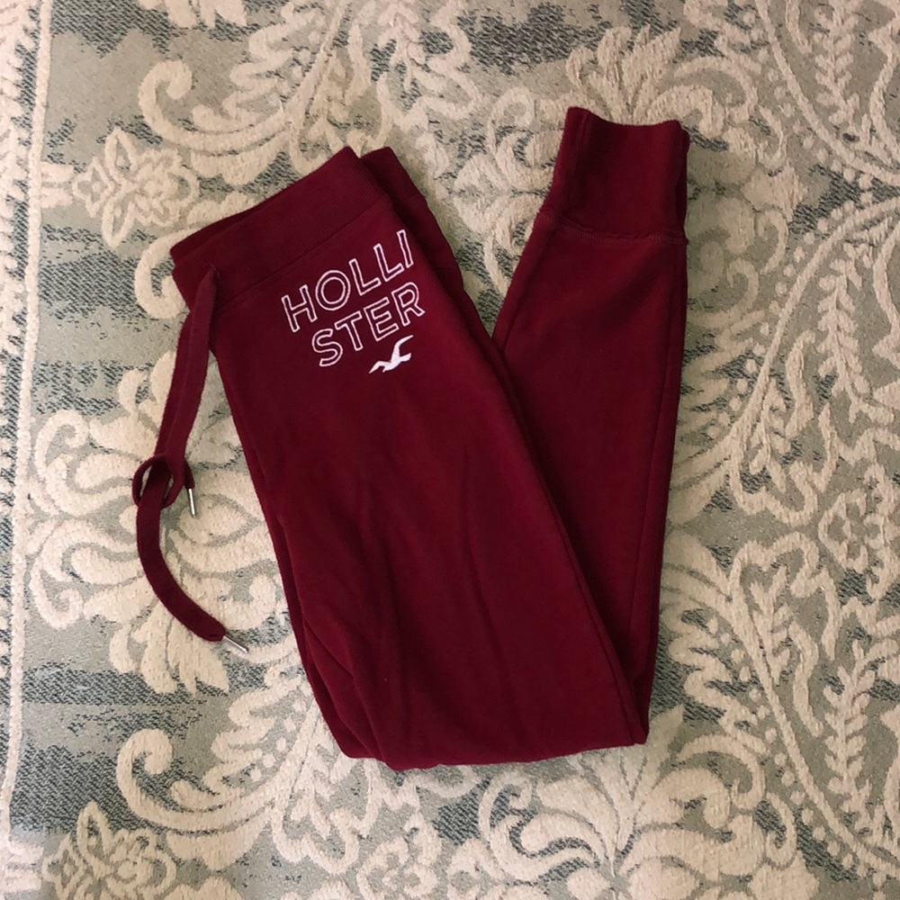 Hollister Maroon Sweatpants